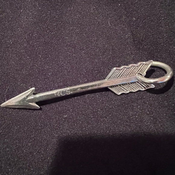 Richard Schmidt Sterling Silver Arrow with Turquoise Pendant - Picture 2 of 4